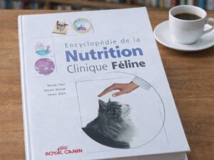 Livre d'occasion Encyclopédie de la Nutrition Clinique Féline - ROYAL CANIN